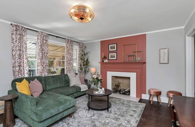 The Duke | 3BR 1 BA | Pet Friendly!