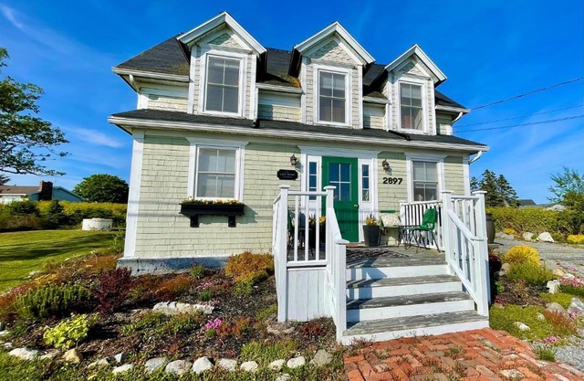 The East Wind Guesthouse