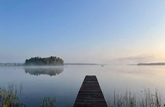 The Edgewater Cabin-Lakeside Paradise