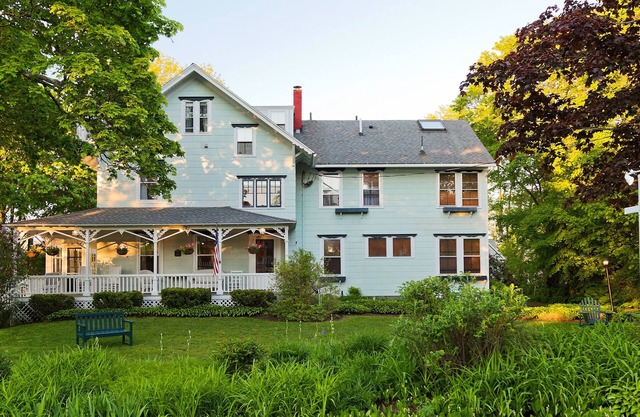The Elmhurst Inn