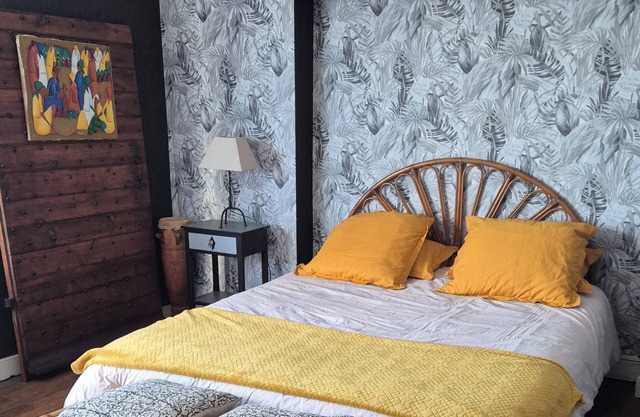 Bed and breakfast with swimming pool in Périgord Noir