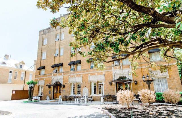 The Faust Hotel