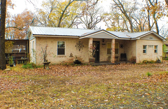 The Flathead Cottage: Family-Friendly Lake Fort Gibson Retreat