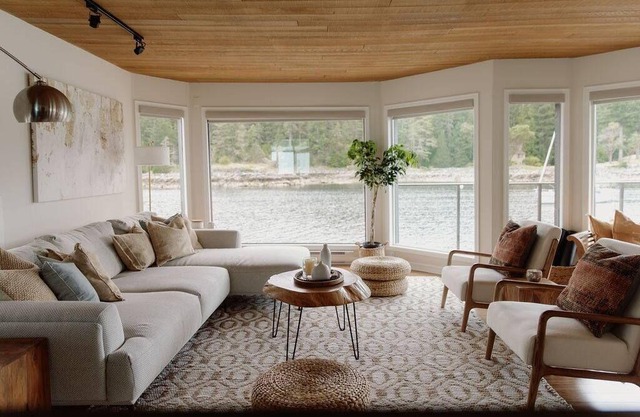 The Float House Lodge at Secret Cove