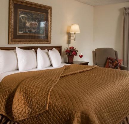 The Foothills Inn