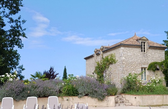 THE FORTIFIED HOUSE