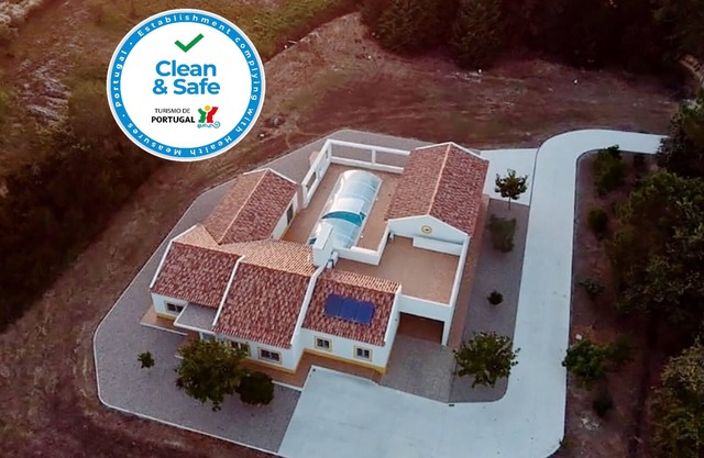 The Fox Farm House - FULL PRIVATE PROPERTY