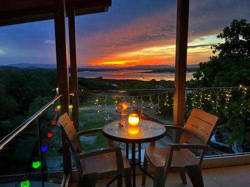 The Frangipani Suite - One bedroom apartment in Cooktown