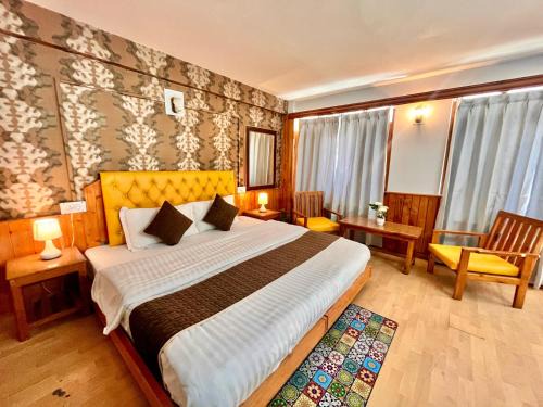 The Ganga Lodge - Affordable Luxury Stay Near Mall Road Manali