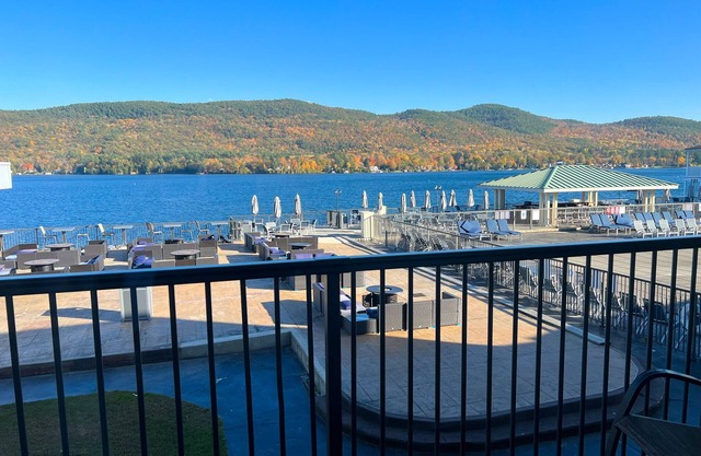 The Georgian Lakeside Resort
