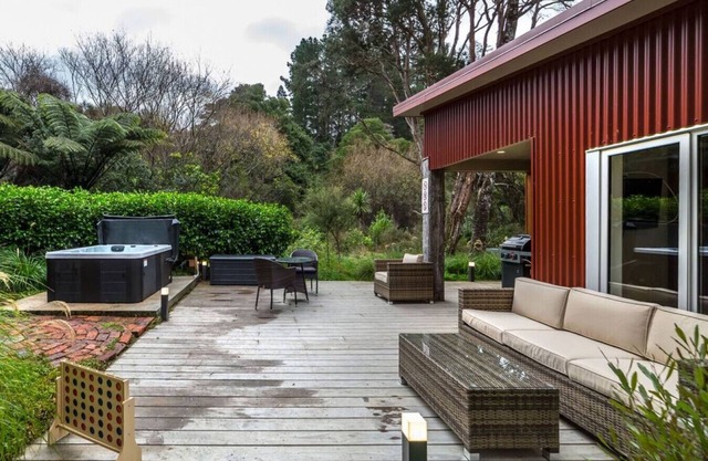 The Glade, Martinborough