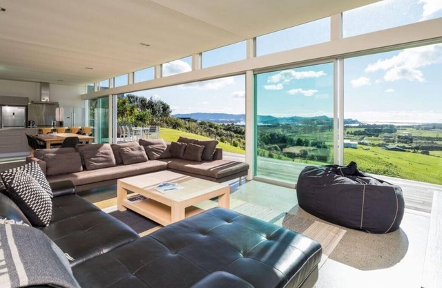 Glass House - casa de diseño con impresionantes vistas