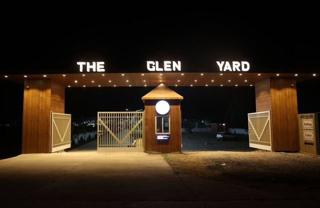The Glen Yard Farms