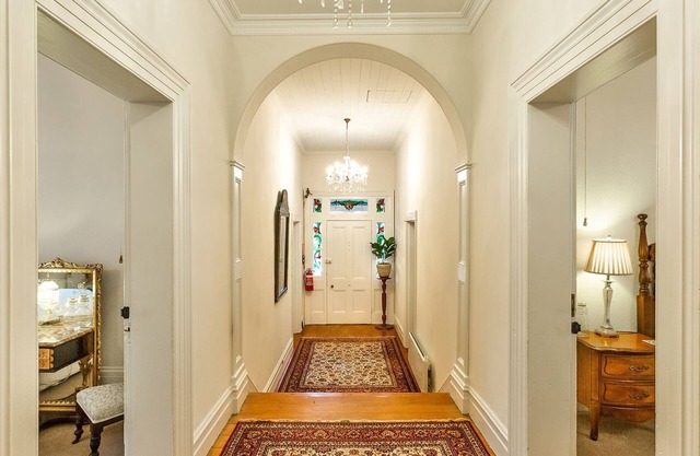 The Graces, Beechworth - Rose - King Room