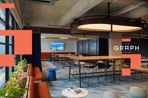 The Graph Hotel