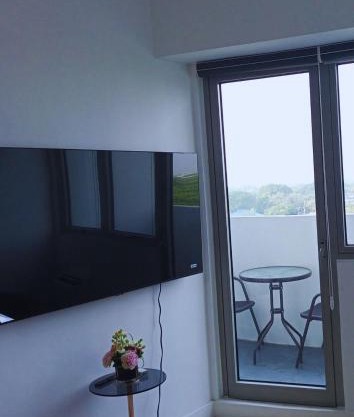 The Green Glen View-Fast Wifi, 1Bedroom Unit in QC