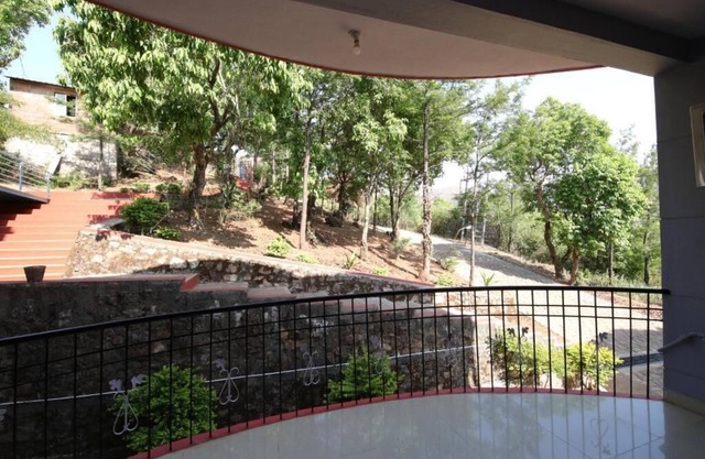 The Greenwood Resort Chikmagalur - Escape to Tranquil Mountain Views