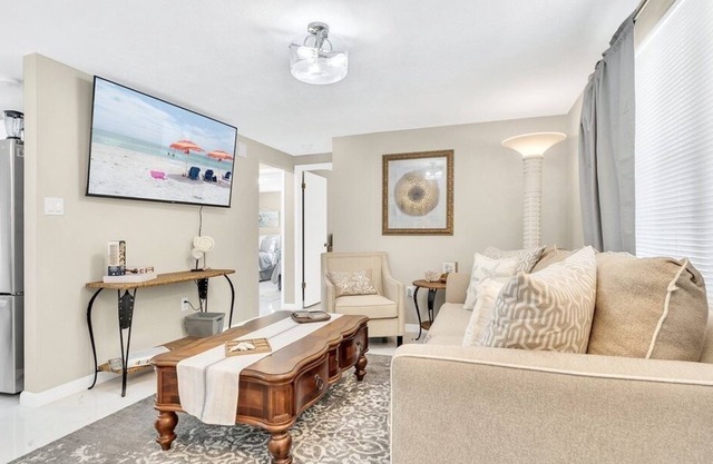 The Gulf Coast Getaway w/ Pool in New Port Richey!