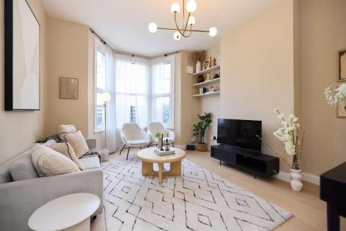 The Harlesden Retreat - Stunning 1BDR with Garden