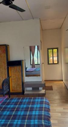 the Heart Of Heaven Mountain View Queen Size AC Bedroom