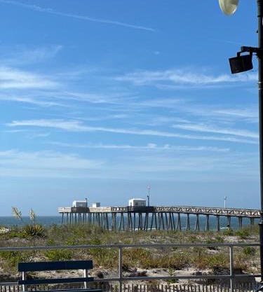 The Heart of Ocean City - Walk to beach, shopping and restaurants