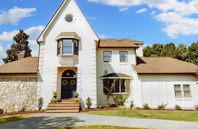 The Hemlock Manor -Elegant Tudor Home w/Pool and Sport Court