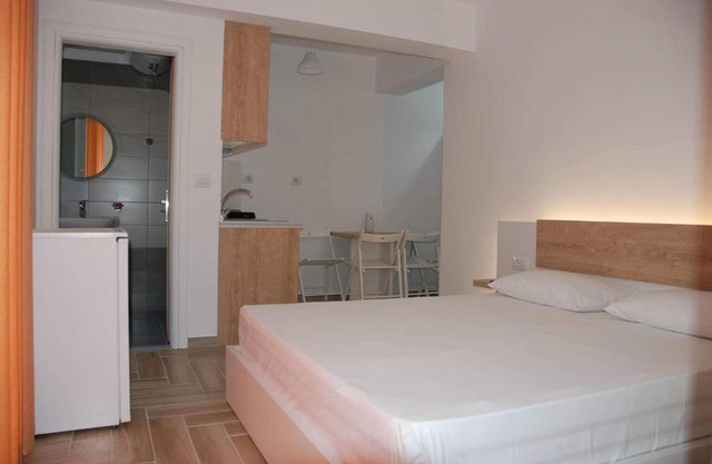 The Hill Apartment