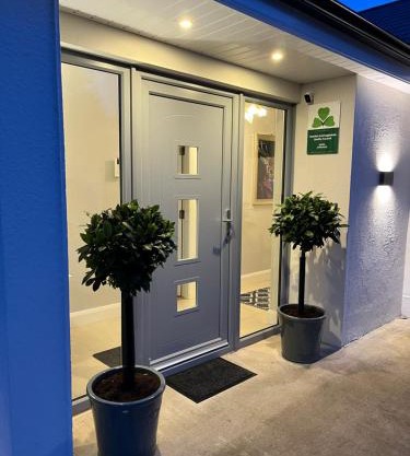 The Hillcrest, Luxury Accommodation in Castleblayney Town
