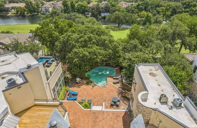 The Hills: Quiet Spacious Gated Community w/ Pool!