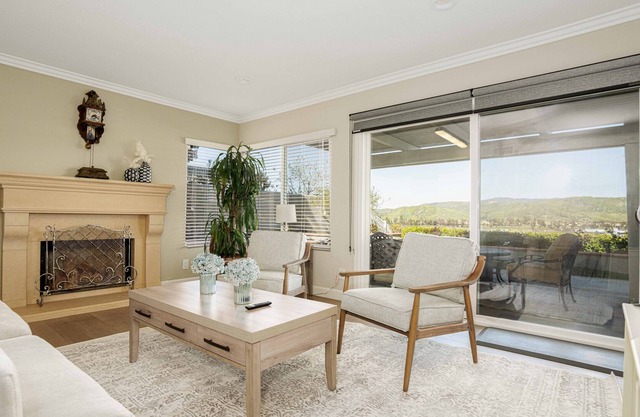 The Hillside Hideaway 4BD Home in North Tustin