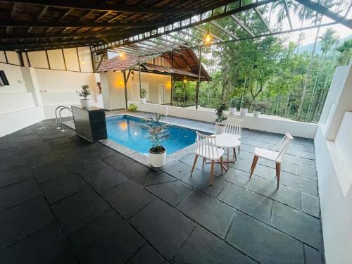 The Hive at Druv Dakshin Farm Resort