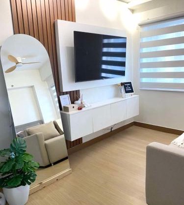 The Hive Staycation - SMDC Hope Residences