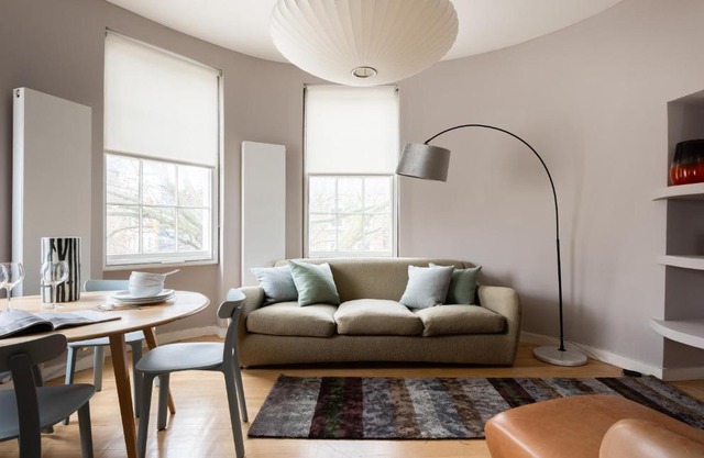 The Holland Park Escape - Modern & Central 2BDR Flat