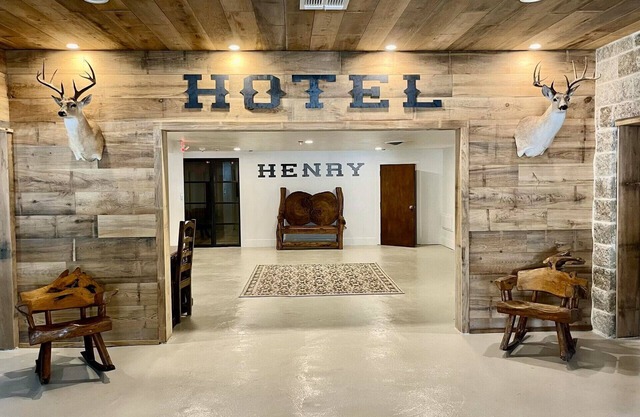 The Hotel Henry