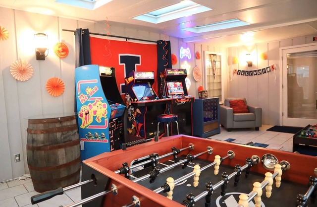 The Illini Game House