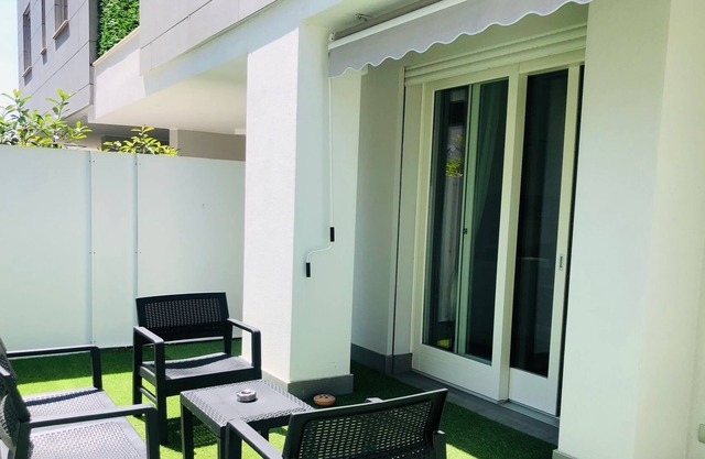Apartamento-Superior-Baño Privado-Vista al Jardín