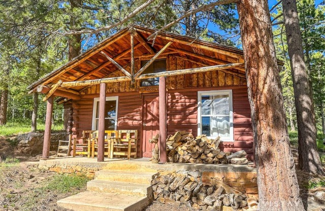 The John Wayne Cabin at Angel Valley Ranch