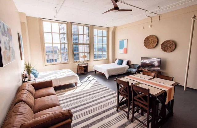 Kentucky Derby Downtown Loft