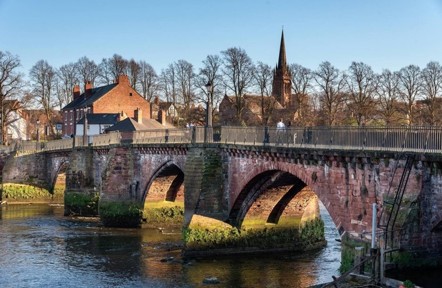 The Kings Gathering - Very Central Chester - Sleeps 9 - Chester Races Nights Out Sightseeing City