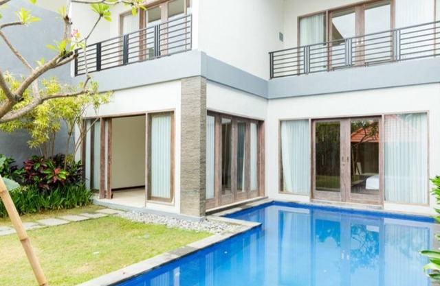 The Kings Villa and Spa Sanur - Villa de tres dormitorios con piscina # 02
