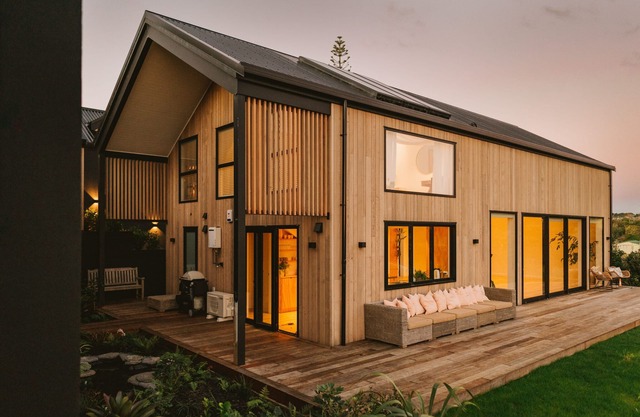 The KULA Shala - Muriwai Beach