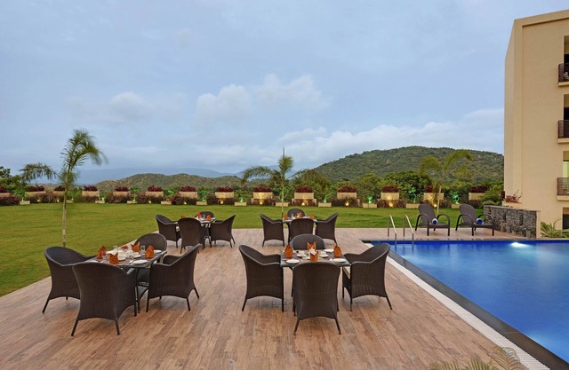 The Kumbha Residency-Luxury Resort and Spa