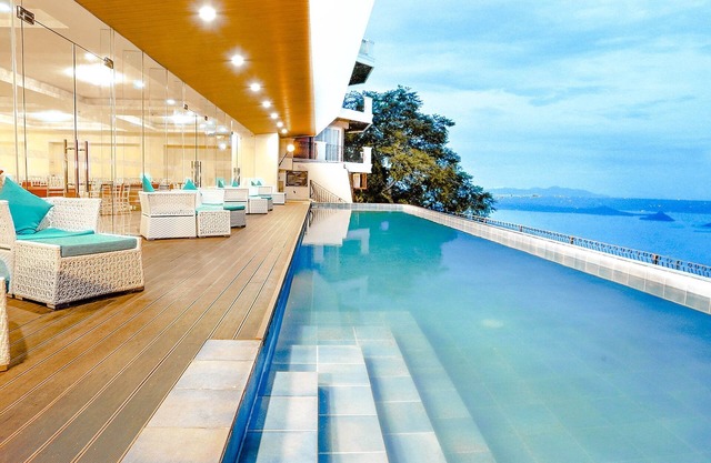 The Lake Hotel Tagaytay