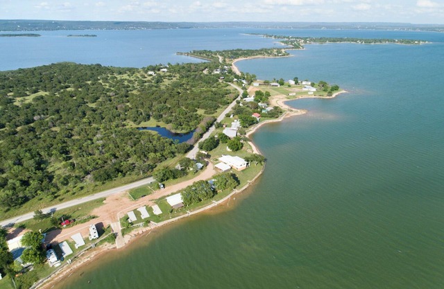 The Lakeside Studio 4