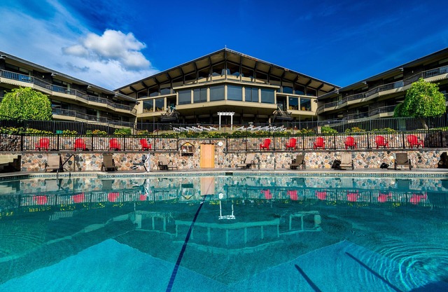 The Lakeview Hotel, Shanty Creek Resort
