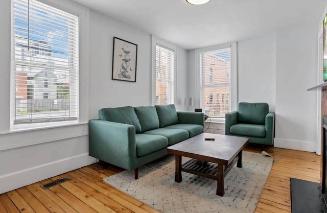 The Lantern -German Village Updated 2 BR +Parking