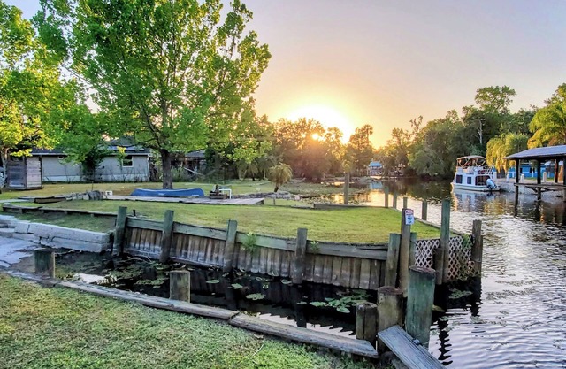 The Launch Pad - House with boat ramp on corner deep water canal lot