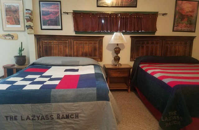 The Lazy Ass Ranch. The National Parks Room