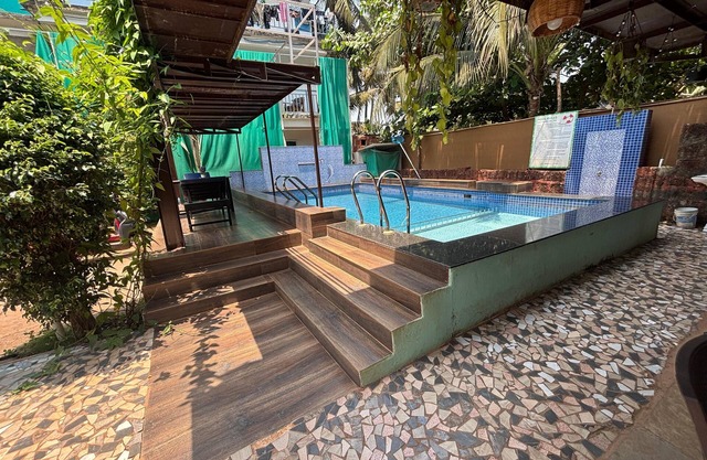 The Leisure Cave Arambol Goa