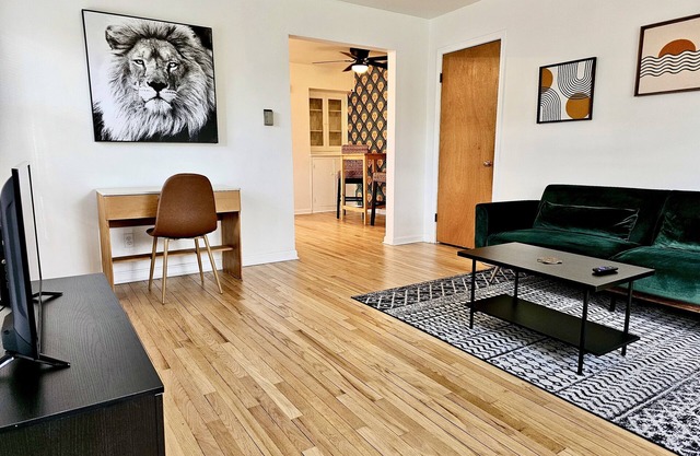 The Lion’s Den 🦁 Newly Updated 1Bed/1Bath For Long Term Stays